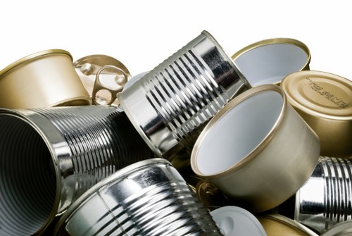 Training session on identifying signs of exploitation in waste operations